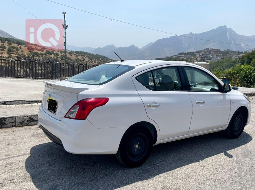 Nissan Sunny